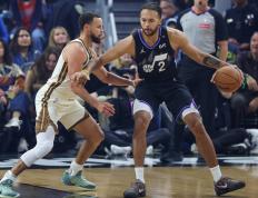 （体育）篮球——NBA常规赛：勇士勝(shèng)爵士