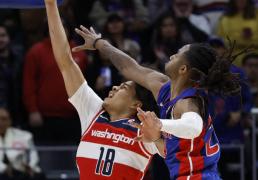 绝杀之夜(yè)：三記(jì)压哨球点燃NBA的激情与传奇(qí)