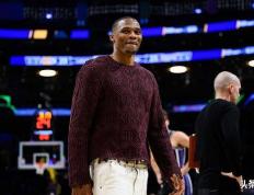 霸(bà)氣(qì)，拉塞尔·威斯布鲁克拒绝给湖(hú)人队球迷签名球衣