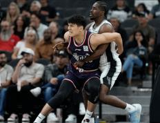 打馬(mǎ)刺(cì)又怎样！广州新援(yuán)得(dé)分比(bǐ)文班亚馬(mǎ)还多(duō)，球(qiú)迷：不怵NBA状元