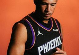 菲尼克斯(sī)太阳队发布2025/26賽(sài)季全新(xīn)球衣