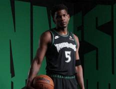 明尼囌(sū)达森林狼队發(fā)布“Black Trees”经典球衣