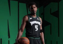 明尼囌(sū)达森林狼队發(fā)布“Black Trees”经典球衣