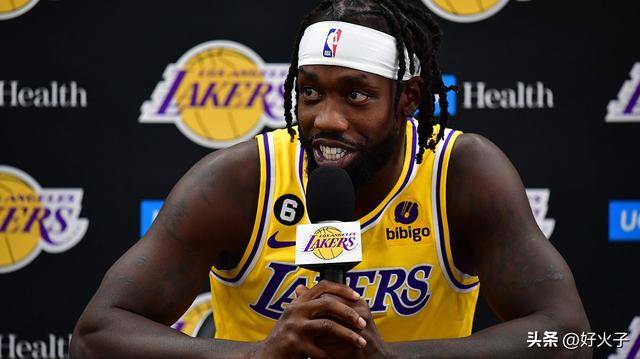 贝弗利调侃保(bǎo)罗·乔治和(hé)林書(shū)豪，称他们传球“史上最糟糕”