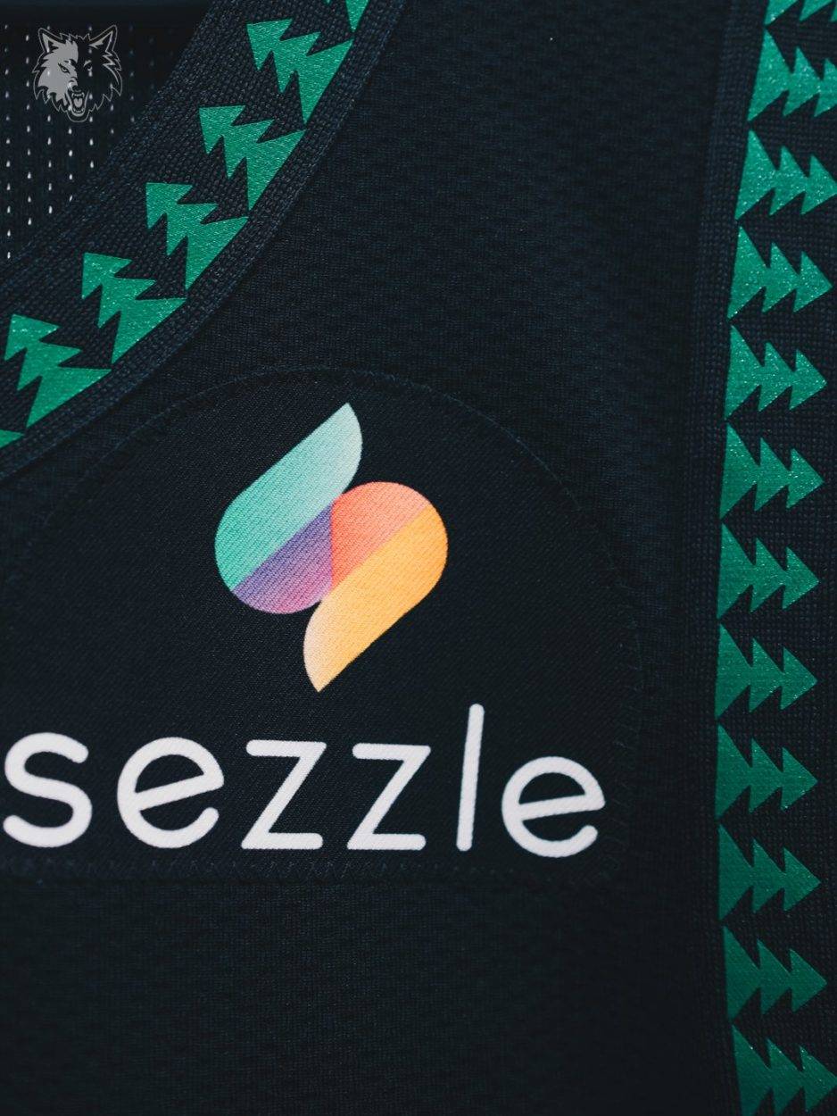 明尼囌(sū)达森林狼队發(fā)布“Black Trees”经典球衣