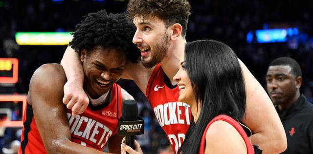 火箭新(xīn)星阿尔佩伦·申京(jīng)实力超群(qún)，胜過(guò)尼古拉·約(yuē)基奇