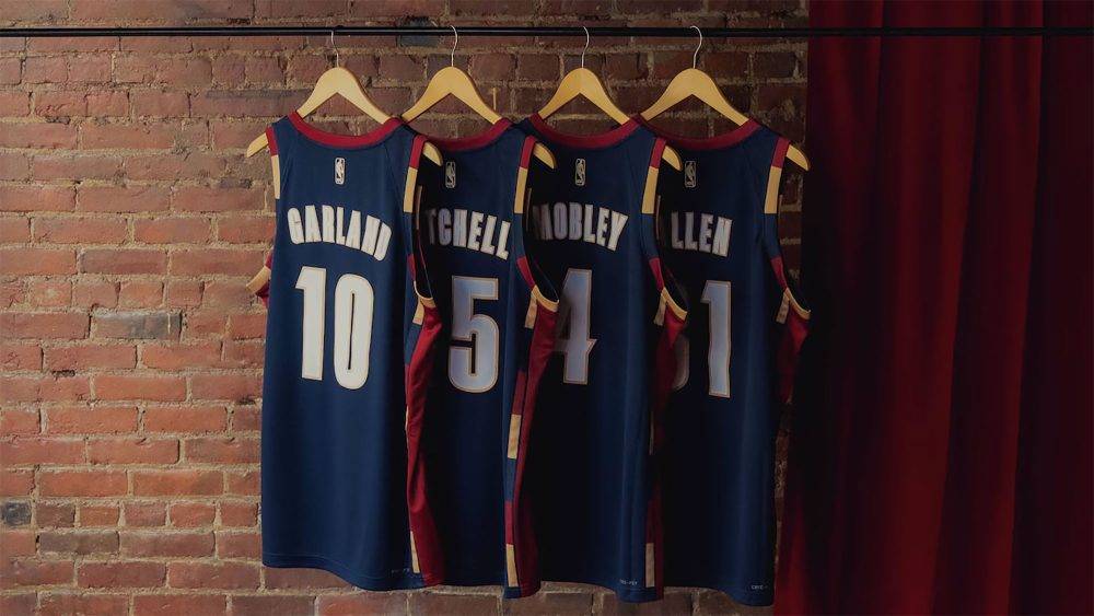 克利夫兰骑士队发布HardwoodClassic队服，慶(qìng)祝(zhù)其(qí)成(chéng)立55周(zhōu)年