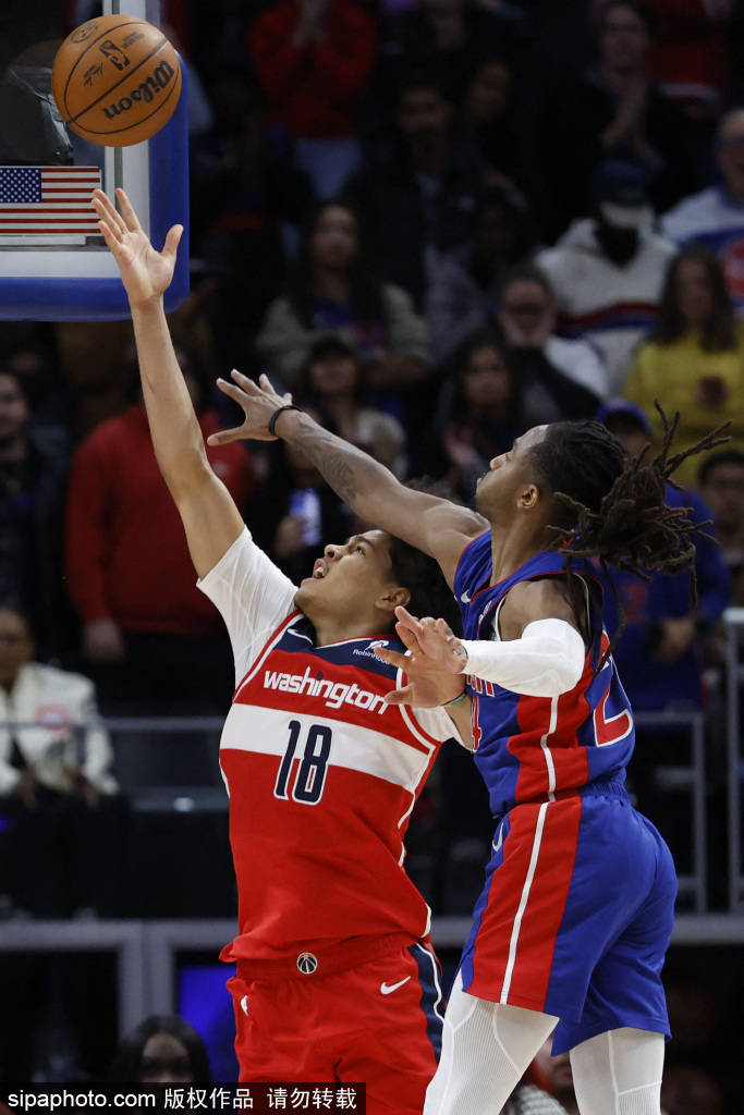 绝杀之夜(yè)：三記(jì)压哨球点燃NBA的激情与传奇(qí)